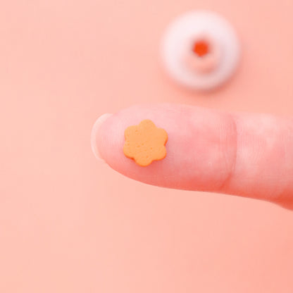 Flower Micro Clay Cutter: Polymer Clay Tool
