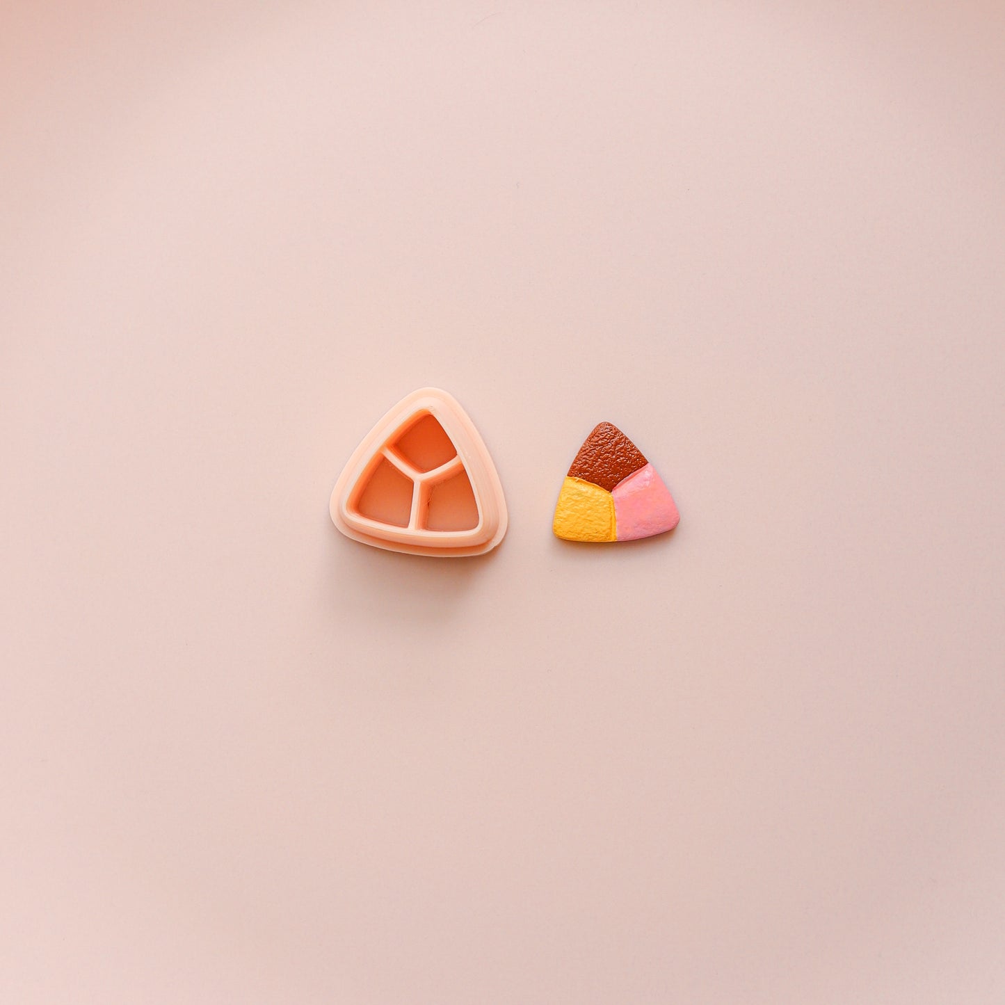 Tricolor Polvoron Clay Cutter