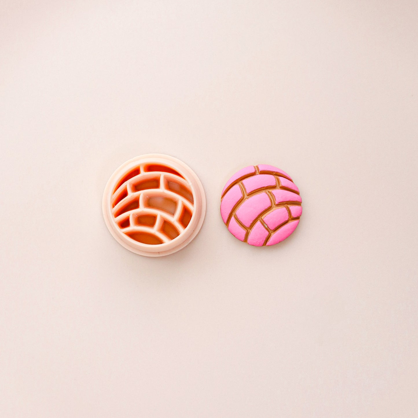 Concha Polymer Clay Cutter